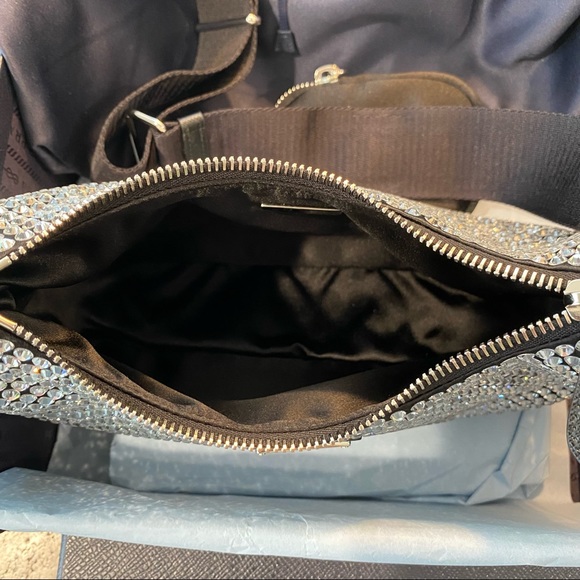 Prada Crystal Re-Edition 2005 Crossbody Chain Shoulder Bag Black Reedition - Picture 12 of 16